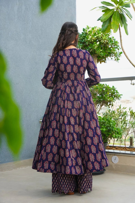 .NEELAKSHI BLOOM COTTON KURTA SET