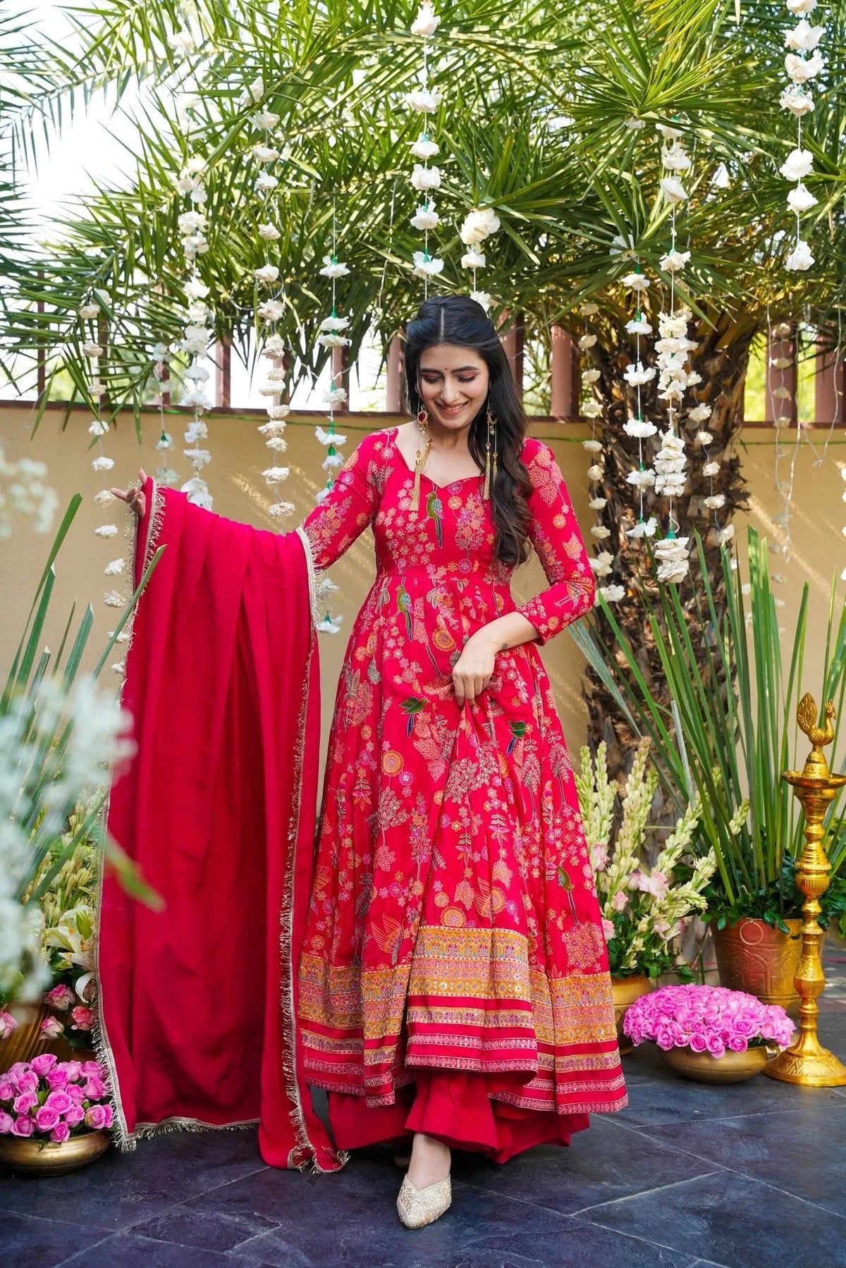 .VASNAVI VINTAGE ANARKALI SUIT SET