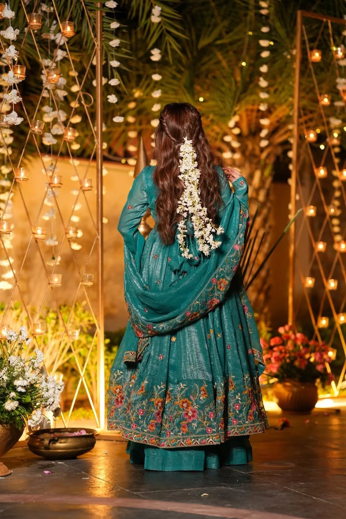 SAMHITA BLOOMWEAVE SILK ANARKALI SUIT SET