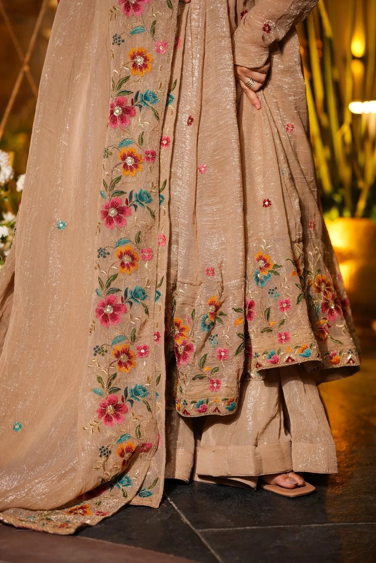 LUMINOUS SILKEN ANARKALI SUIT SET