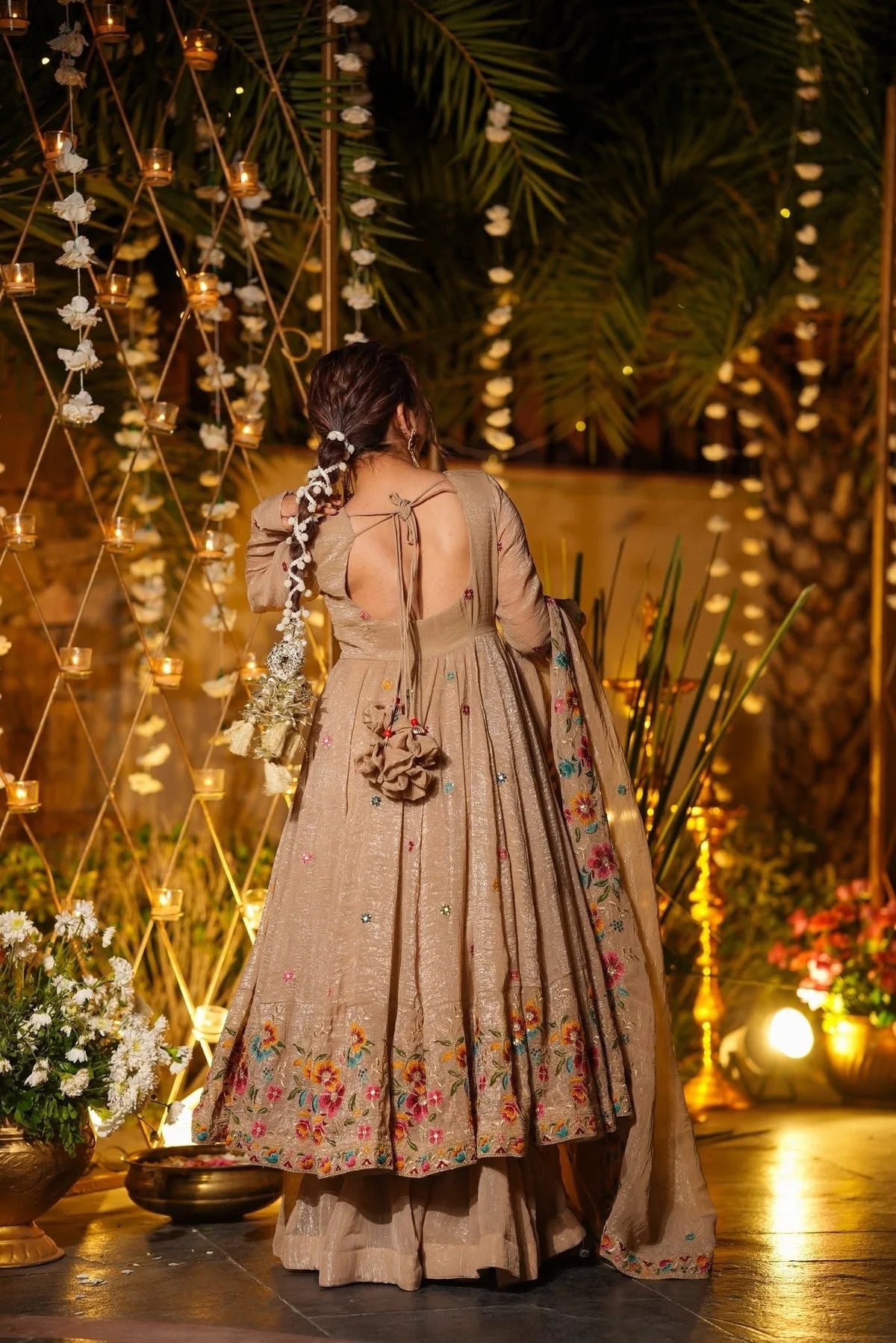 LUMINOUS SILKEN ANARKALI SUIT SET