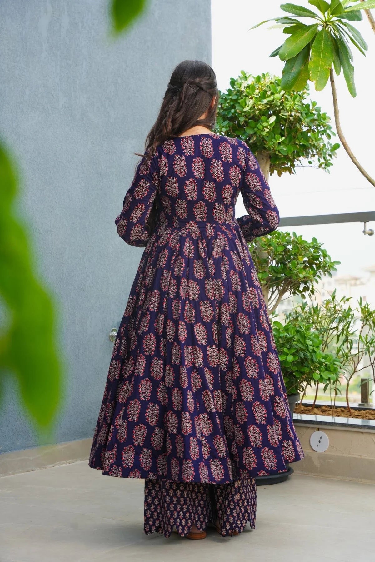 .NEELAKSHI BLOOM COTTON KURTA SET