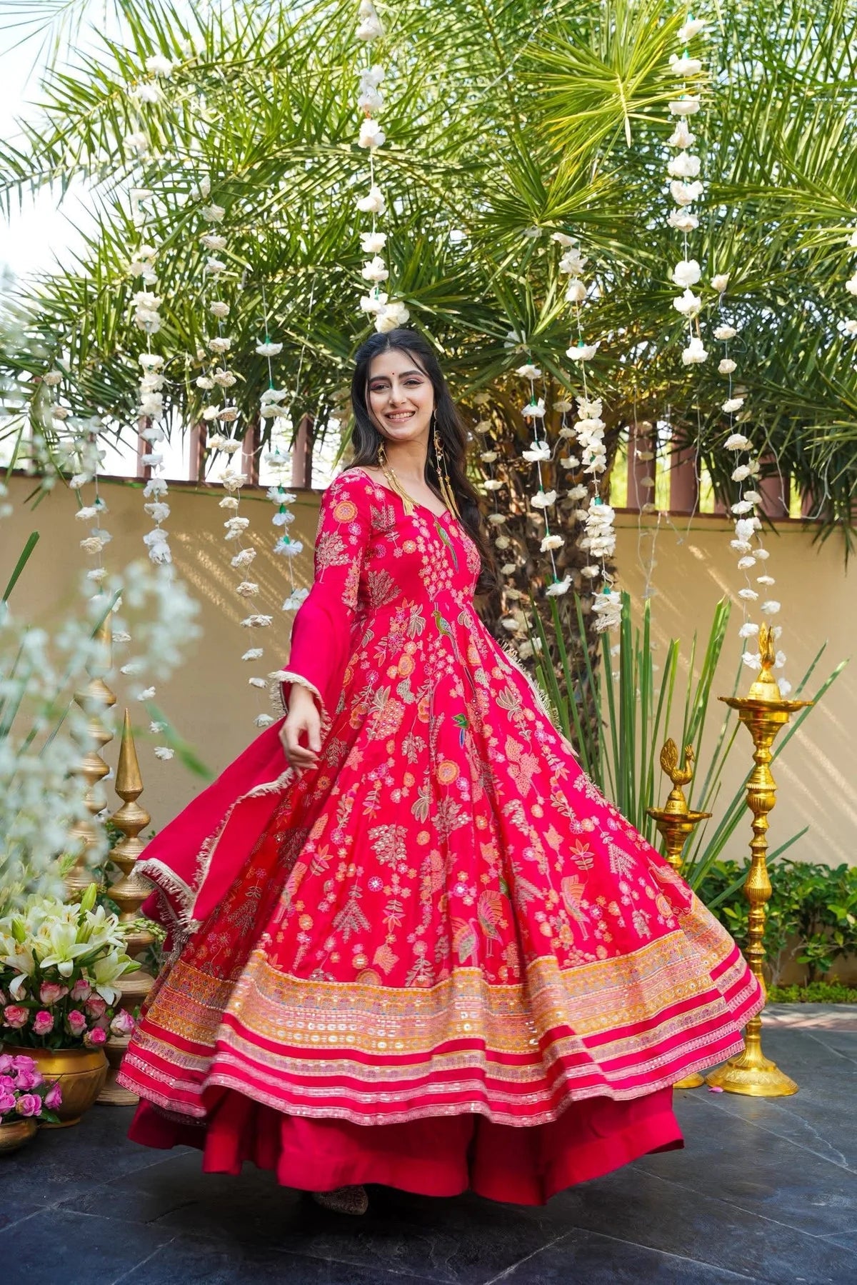 .VASNAVI VINTAGE ANARKALI SUIT SET