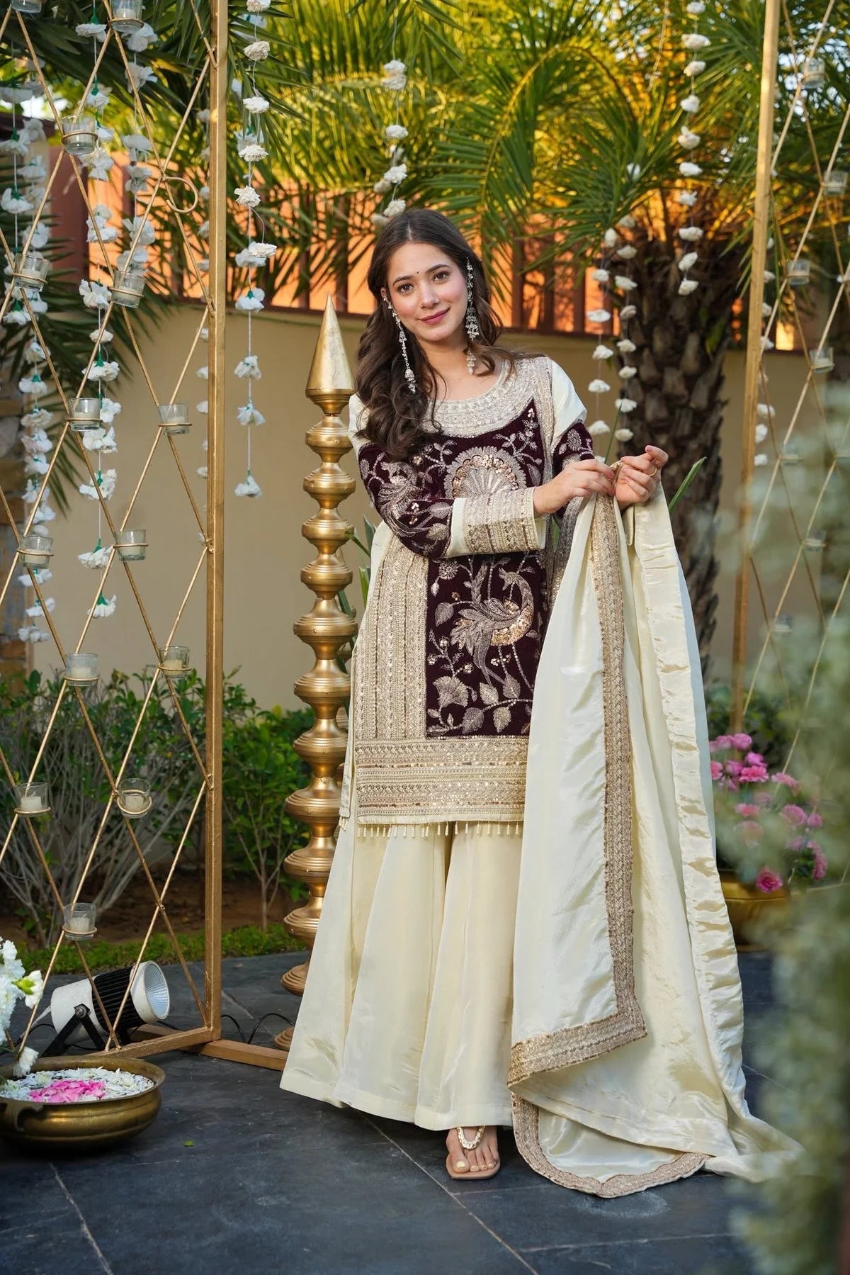 ZARMINA VELVET SHARARA SET
