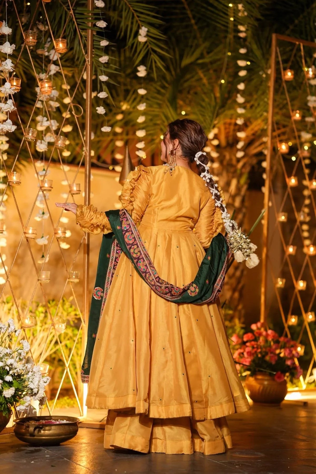 HONEY LEAF COSMOS ANARKALI SUIT SET